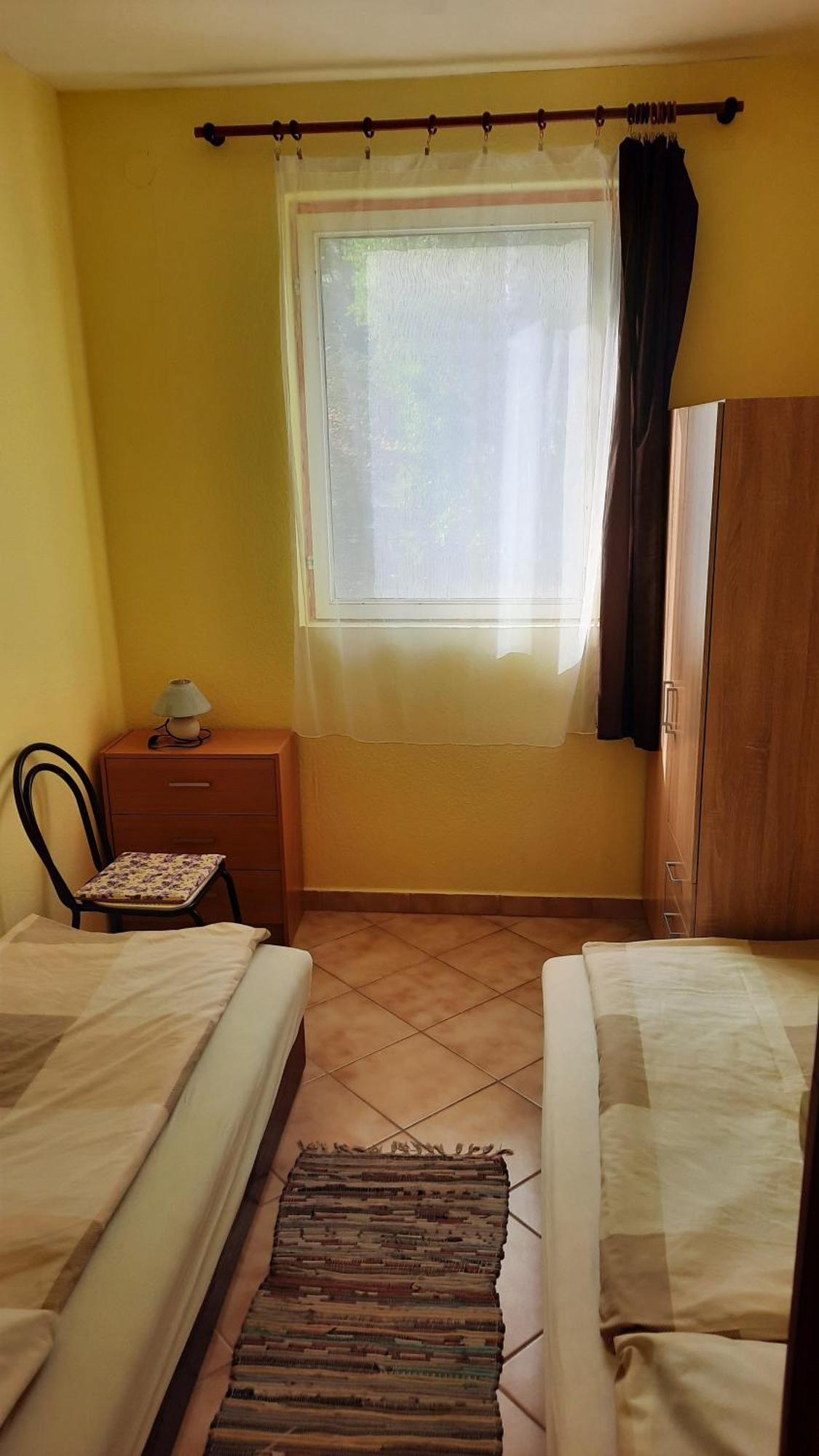 Ferienwohnung Apartmanhaz Balatonfenyves Exterior foto